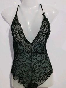 BLCK LACE BODYSUIT
