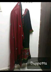SeQuence Kurti + Dupatta