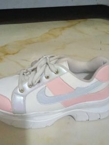 Trendy Casual Shoes