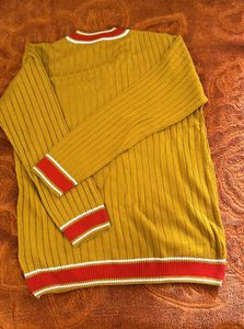 Dressberry Sweater