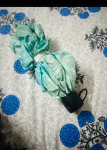 Foldable umbrella