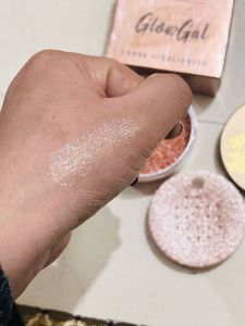 Forever52 Glow Gal Highlighter