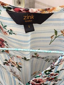 Floral Print Sleeveless Top