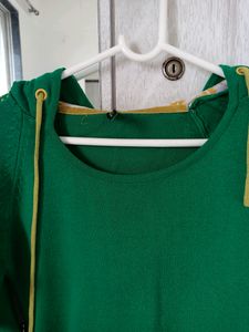 Green Hood - Perfect For Monsoon - Light Winters