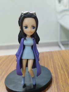 Nico Robin From One Piece Mini Figure