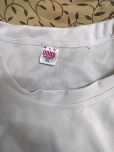 White Tshirt Of Brand Helfigure