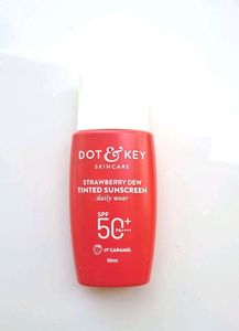 Dot &amp; Key 🍓 Tinted Sunscreen 🌞