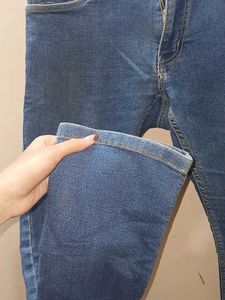 💙 Stylish Slim-Fit Blue Denim– Super Comfortable