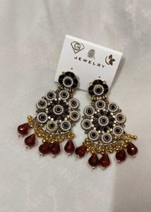 Elegant Floral Drop Earrings