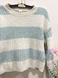 Knitted light Blue top