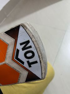 TON Cricket Bat