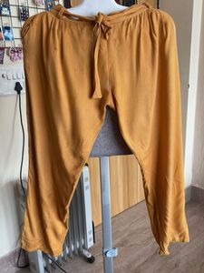 Ethnic Kurta Set (trousers+dupatta)