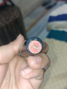 Huda Beauty Lip Contour With Avon Shade Stick