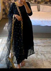 Elegant Dupatta And Top💖💖💖