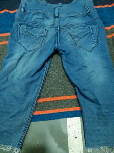 Unique Denim Capri Shorts