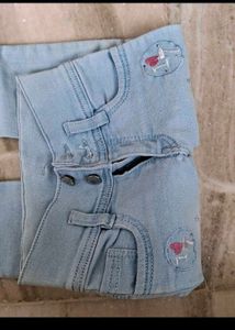2 Jeans Dark Blue &amp; Light Blu