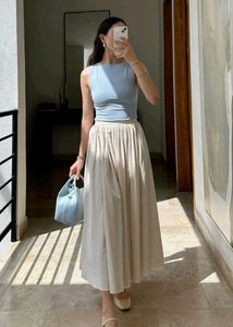 Elegant Beige Midi Skirt