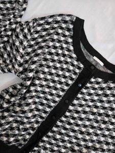Houndstooth Cardigan fits S/M