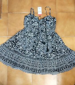 Paisley Print Sundress🖤🤍