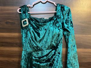 Emerald Green Velvet Maxi Dress