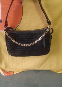 Black Chain Shoulder Bag