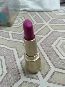 Lipstick for ladies new condition unused