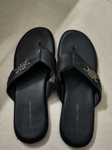 Tommy Hilfiger flip flops