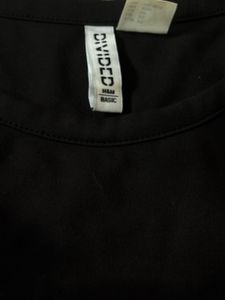 Black H&amp;M T-Shirt