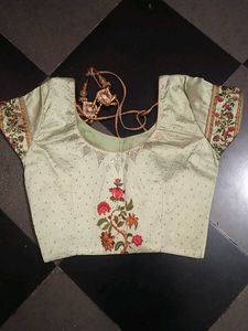 Elegant Embroidered Lehenga Choli Set