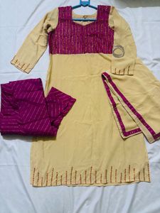 Elegant Salwar Kameez Suit