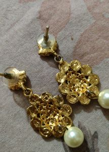Pearl Drop Earrings