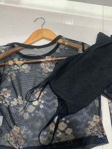 Mesh Floral Top(with Garment)