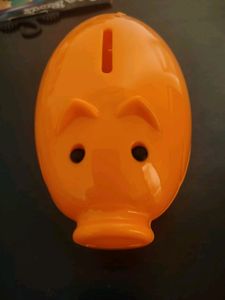 Piggy Bank/Coin Bank
