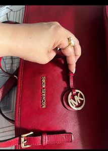 💯 Authentic Michael Kors Red Leather Tote Bag