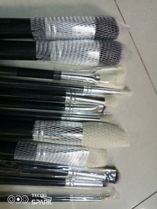 NEE BEILI MAKEUP BRUSH SET
