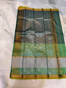 Green &amp; Gold Indian Saree