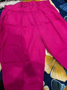 Pink Embroidered Leggings pant