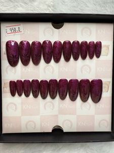 (New) Purple Cateye Flower Press-On Nails