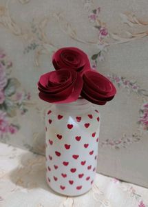 DIY Paper Rose Bouquet With Heart Patterned Vase