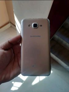 Samsung Galaxy J7