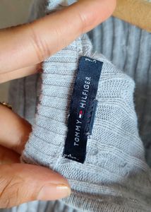 Y2k Hilfiger Sweatshirt