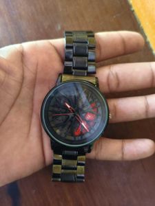 Stylish Black Wristwatch