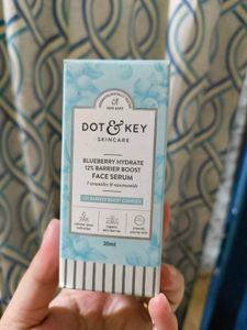 Dot &amp; Key Blueberry Hydrate 12% Barrier Boost Face