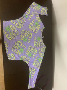 Trendy Fashionable Top