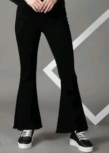 💯🆕Bootcut Black Jeans🆕💯