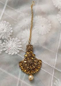 Gold Tone Maang Tikka