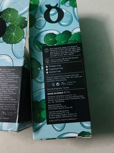 Quench Skincare Set. Serum And Moisturizer