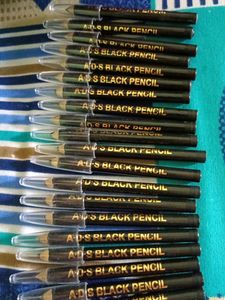 Outlined pencils 26 Pieces