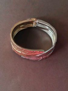 fancy Two Tone Leaf Kada