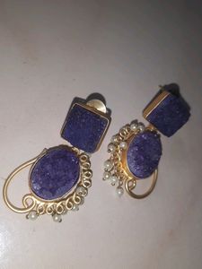 Golden pearl purple earrings